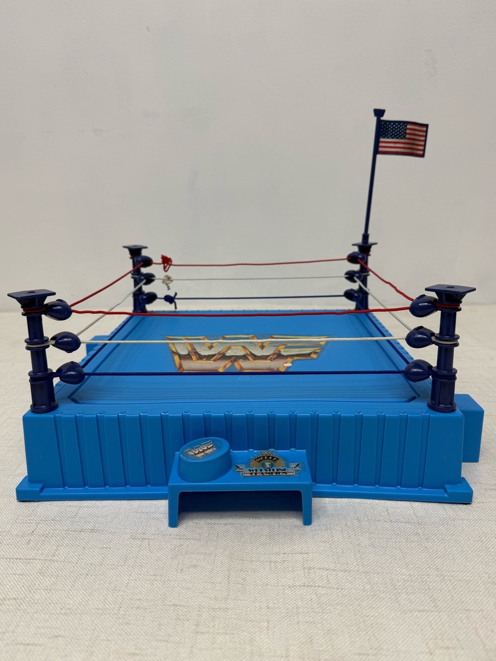 1990 WWF Hasbro Official Wrestling Ring [With Blue Square Turnbuckle Posts]